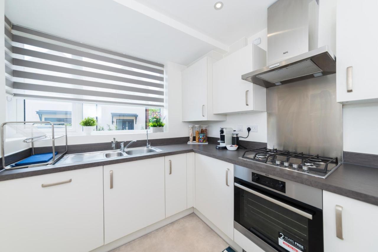 Greenfield Modern 3Br Home - Southcote Lane , Reading Extérieur photo