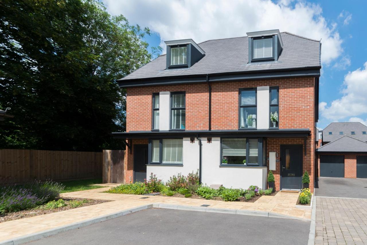 Greenfield Modern 3Br Home - Southcote Lane , Reading Extérieur photo