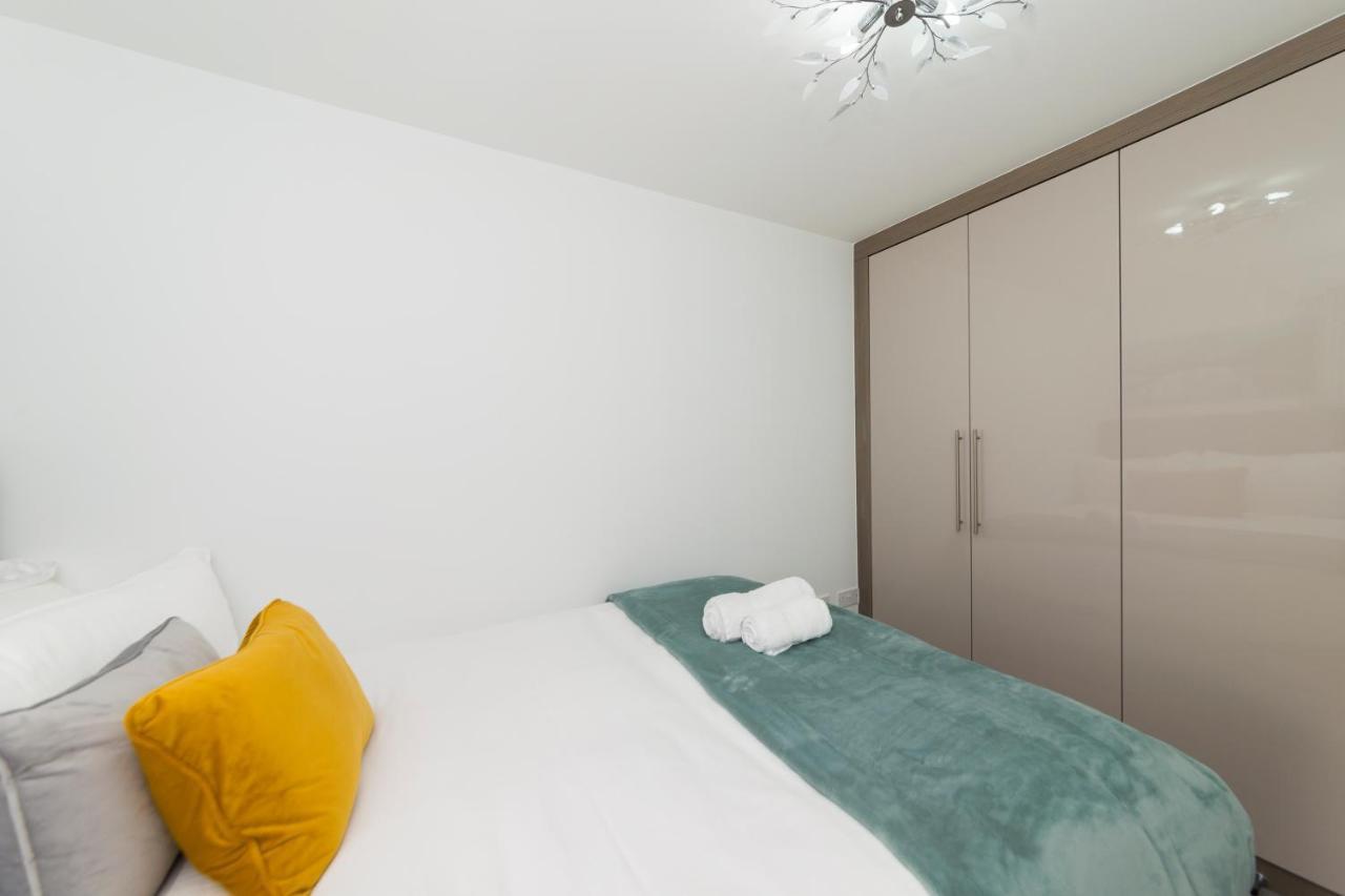 Greenfield Modern 3Br Home - Southcote Lane , Reading Extérieur photo