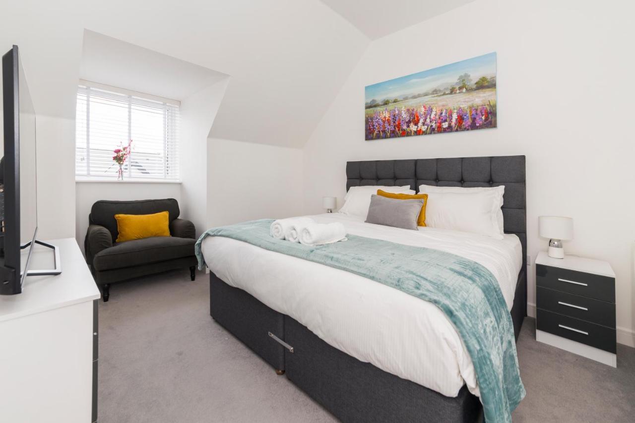 Greenfield Modern 3Br Home - Southcote Lane , Reading Extérieur photo