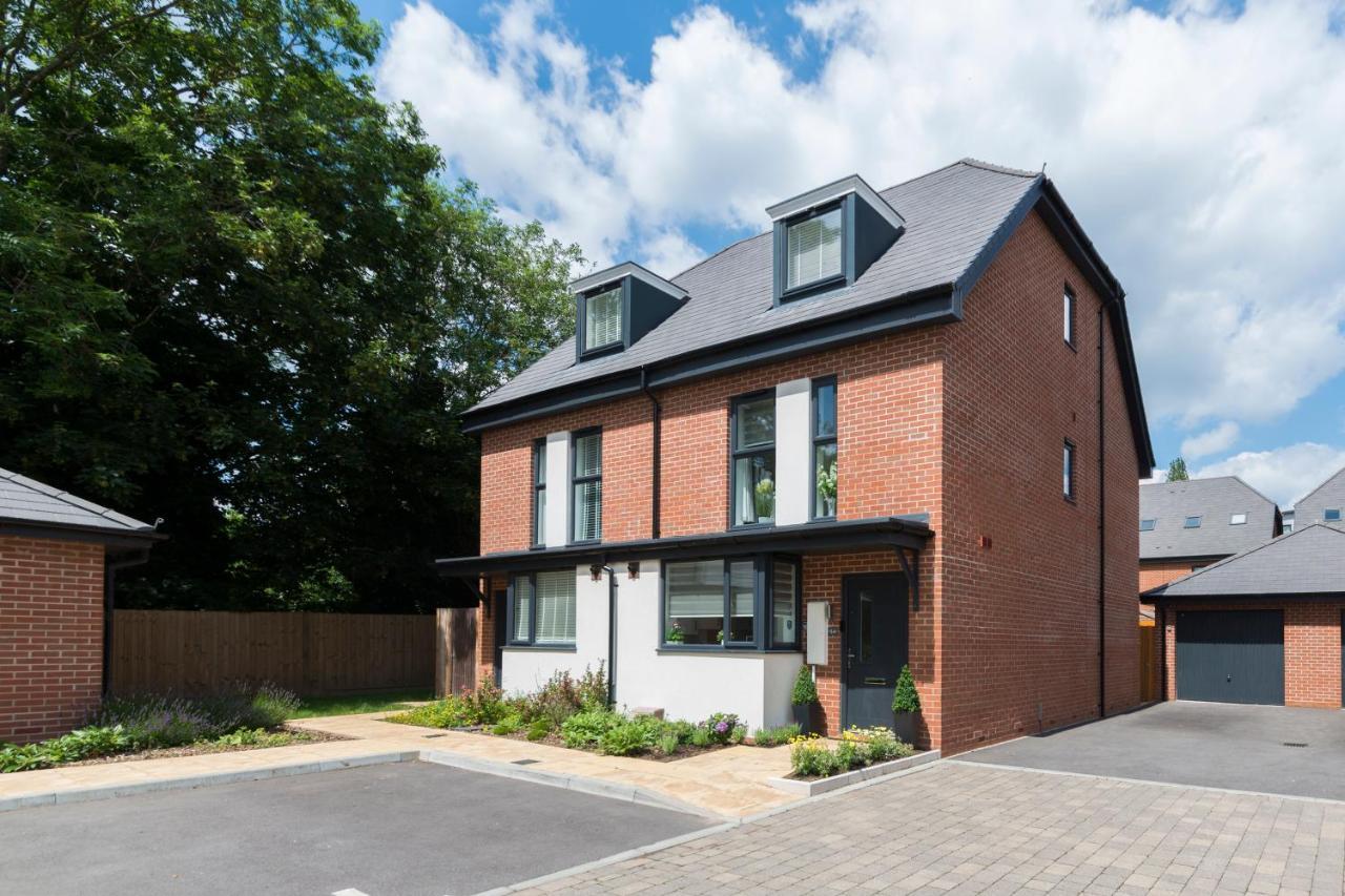Greenfield Modern 3Br Home - Southcote Lane , Reading Extérieur photo
