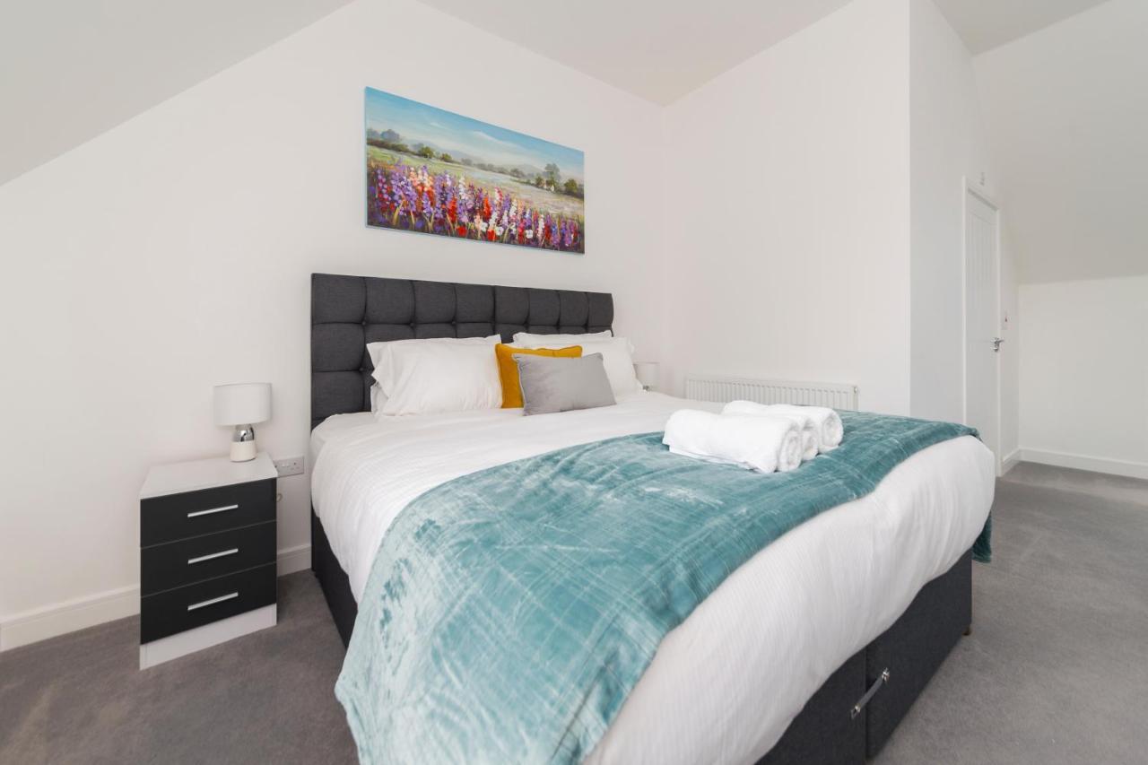 Greenfield Modern 3Br Home - Southcote Lane , Reading Extérieur photo